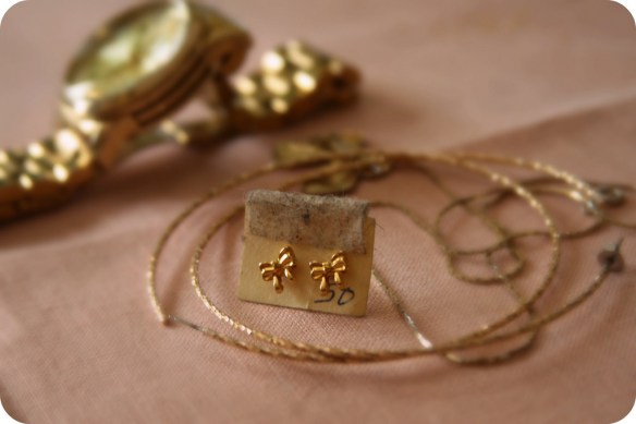 highplainsthrifter_bowearrings