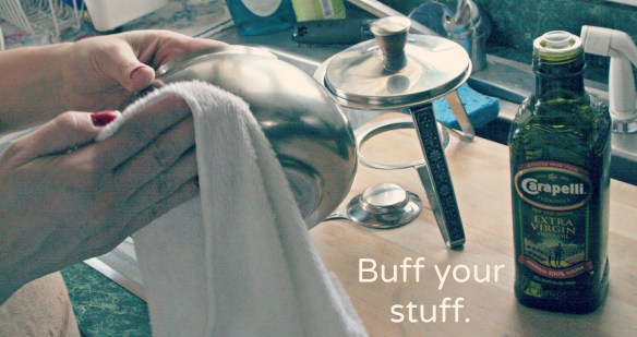 high plains thrifter // how to clean vintage stainless with olive oil 