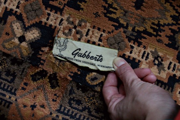sofa label